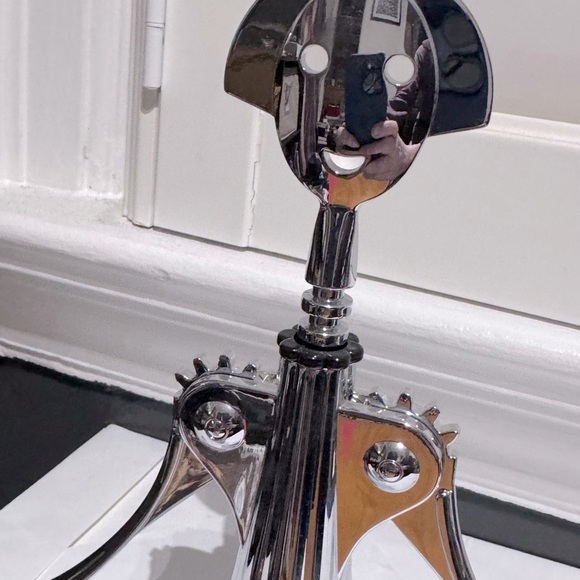🌟HOST PICK🌟 🍷Alessi Anna G Chrome Corkscrew designed by Alessandro Mendini🍷 - Picture 4 of 16